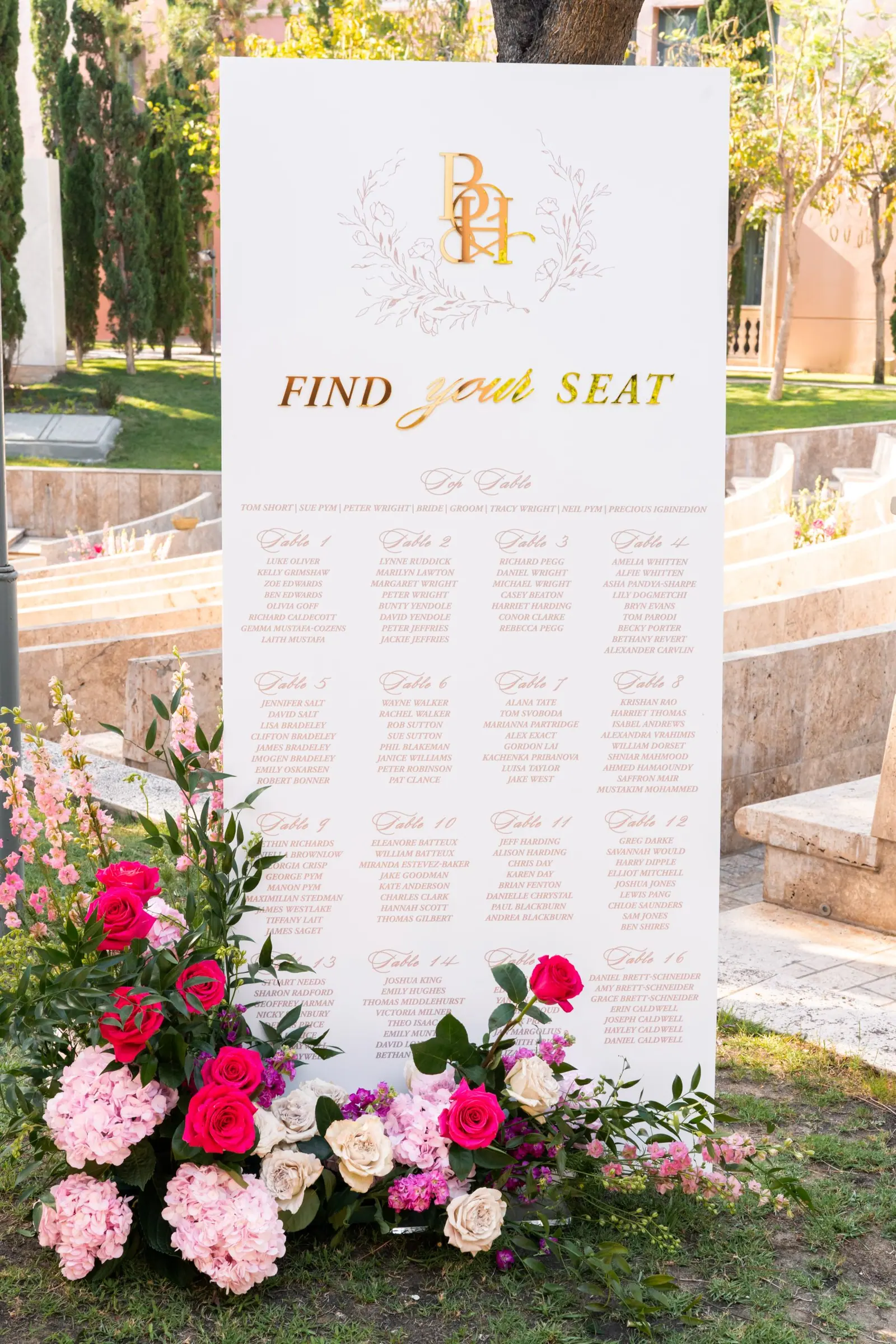 A Palace Wedding at Anantara Villa Padierna Palace, photograph 3.1