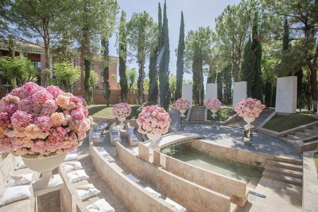 A Garden Celebration at Hotel Anantara Villa Padierna Palace, photograph 1.1