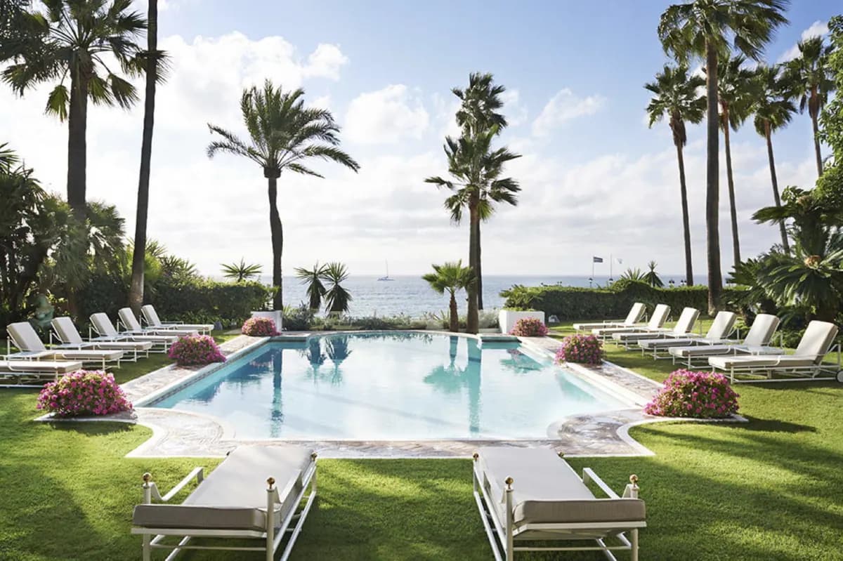 A second view of Villa del Mar, Marbella Club in Marbella Golden Mile